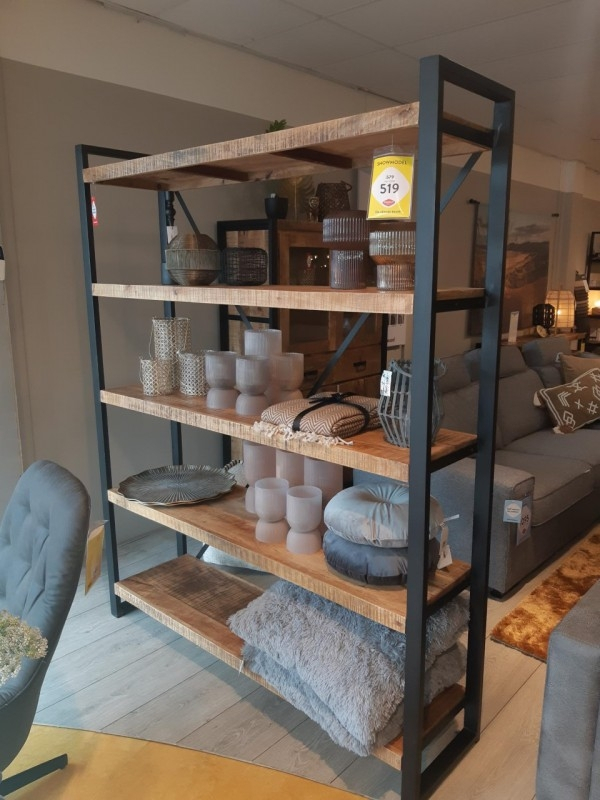 Boekenkast SEMORA
