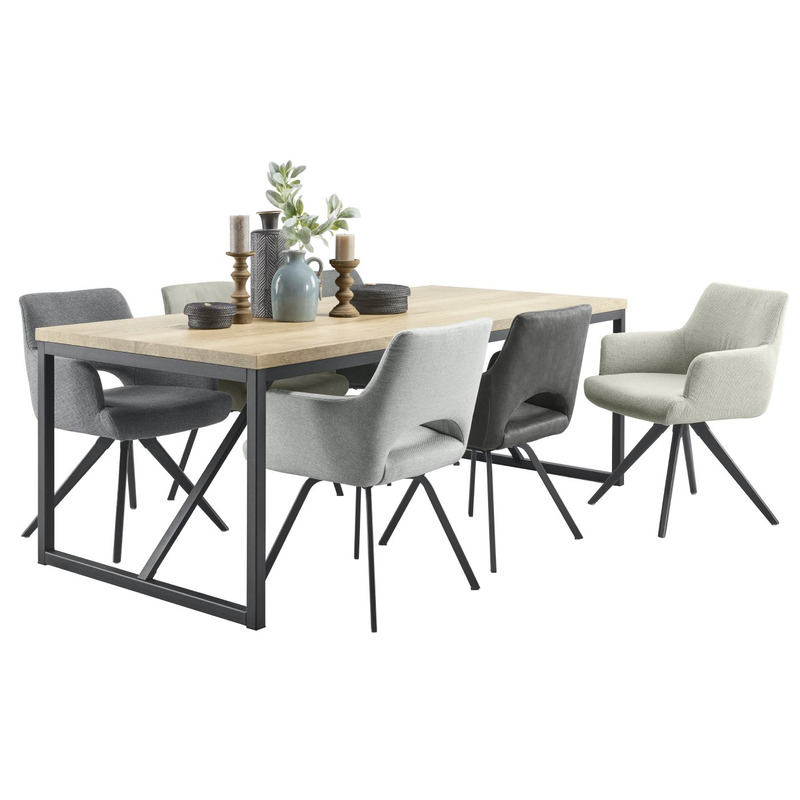 Eettafel CORNEDO