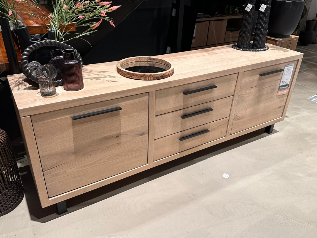 ALENO 391.1.01.33.5 Dressoir 2d/3la Bisque
