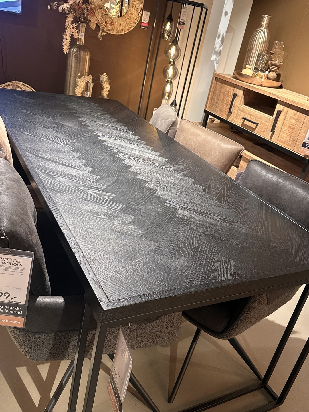 VINITO-BLACK-N 15484 Blad eettf. 220x95 eik.fin.zw