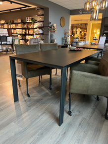 Eettafel Nero 160 cm