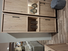 Kast Mena