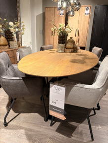 Eettafel VERTI