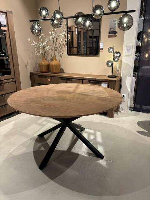 Eettafel Piastra