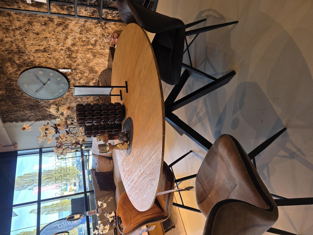 Eettafel Aska