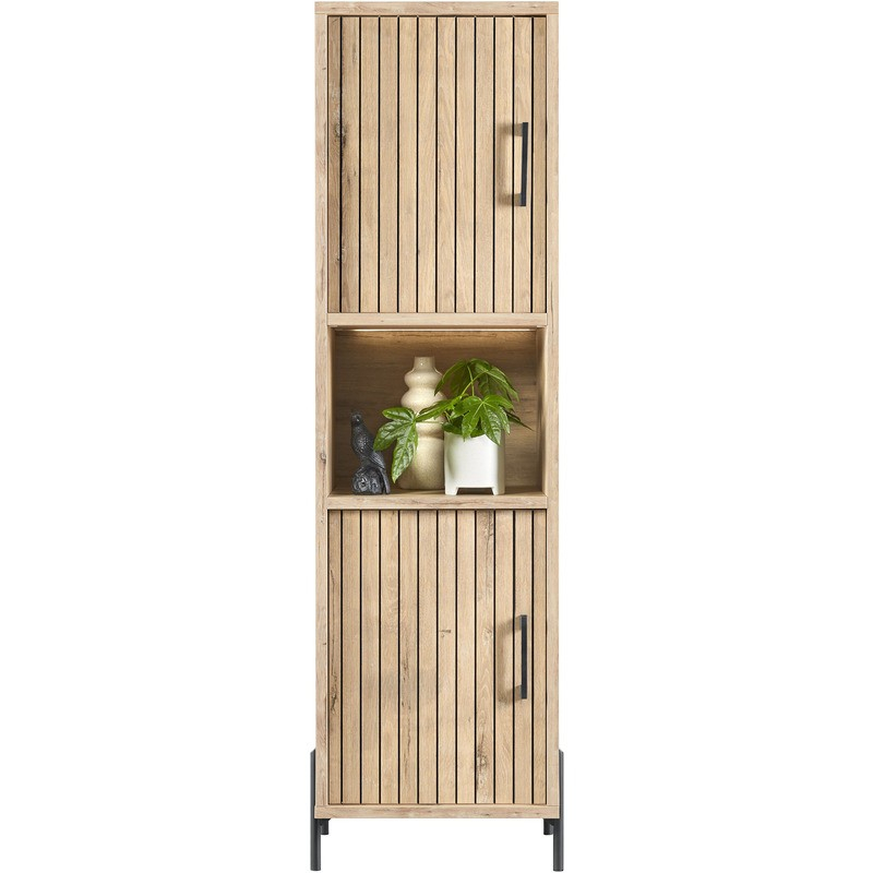 Kast Mena