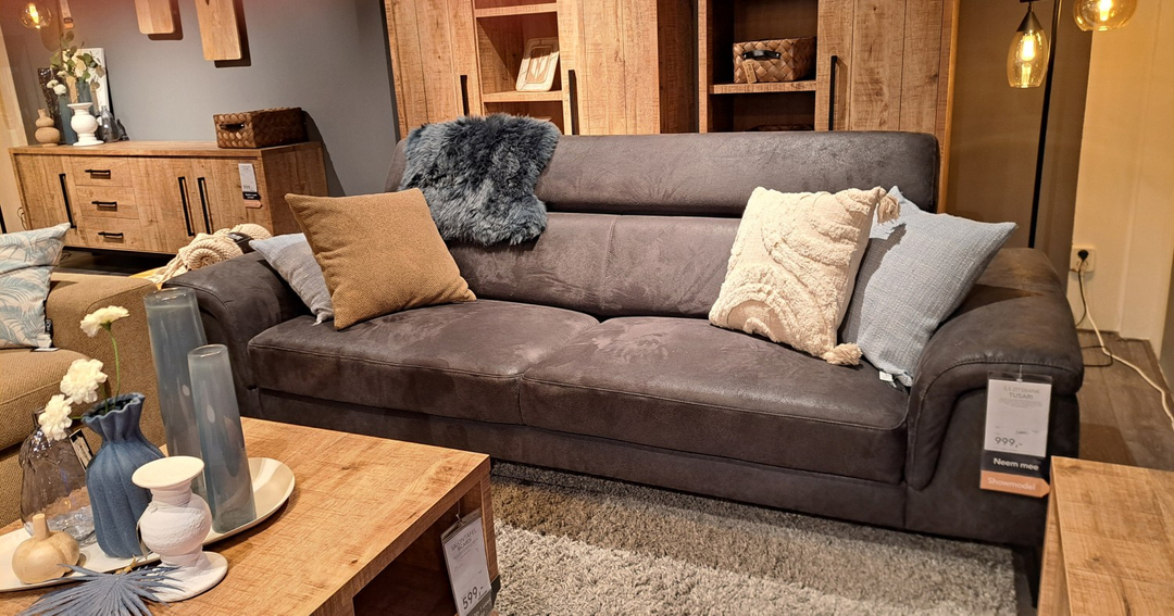 3,5 zitsbank Tusari