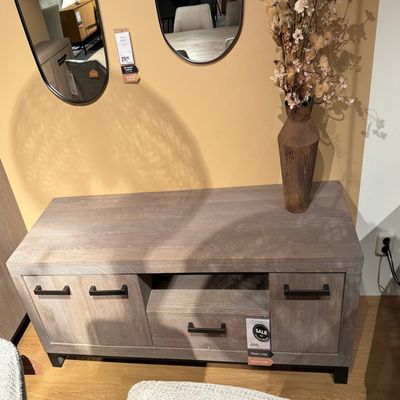 Tv-meubel Hevano