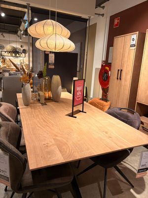 Eettafel Piastra