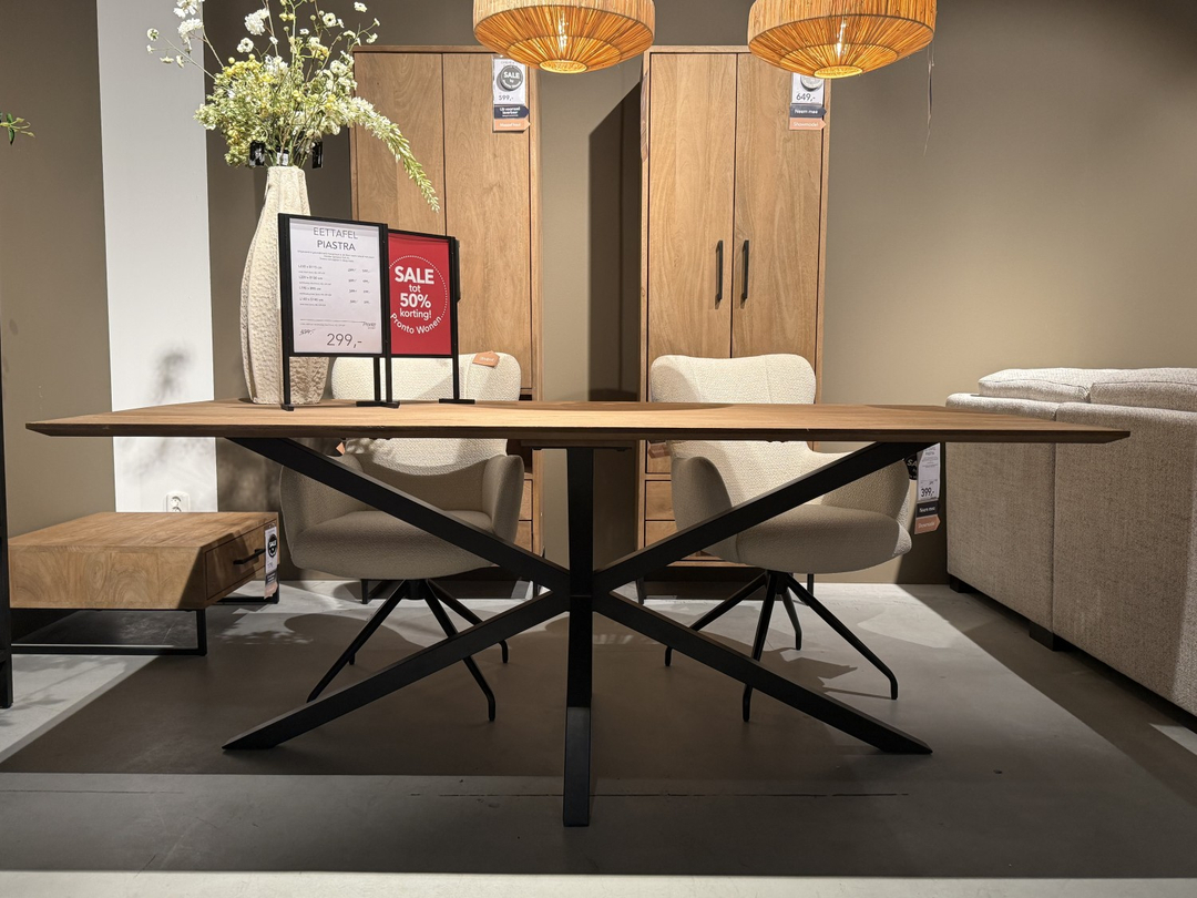 Eettafel Vinito