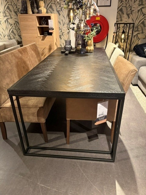 Eettafel Vinito
