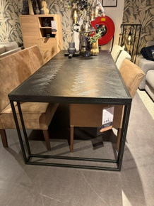 Eettafel Vinito