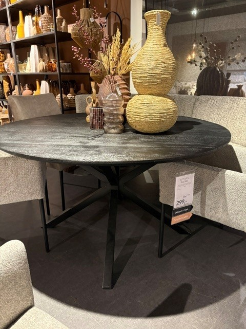 Eettafel Piastra