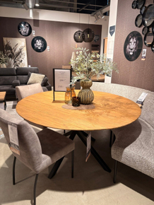 Eettafel VERTI
